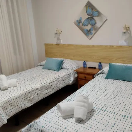 בית הארחה Hostal Posada Royuela Royuela