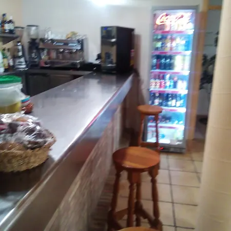 בית הארחה Hostal Posada Royuela